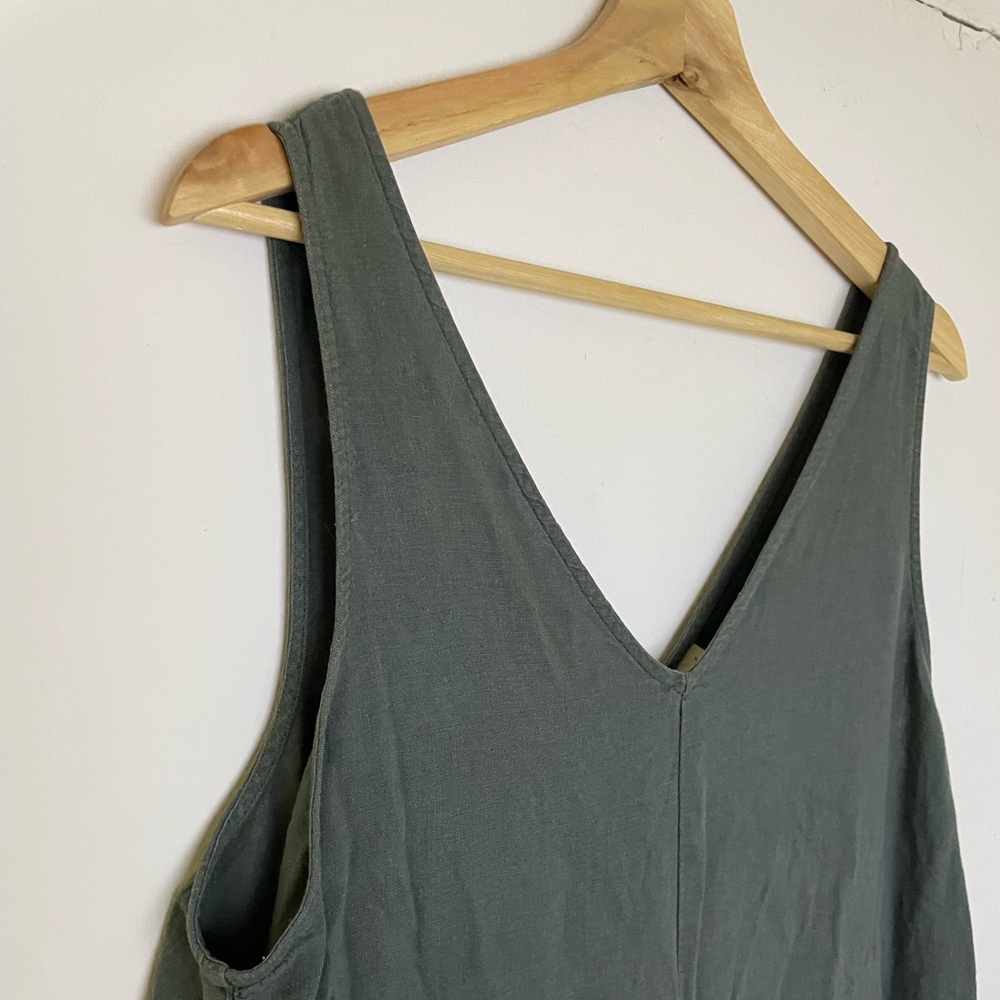 Universal Thread Green Linen blend jumpsuit!